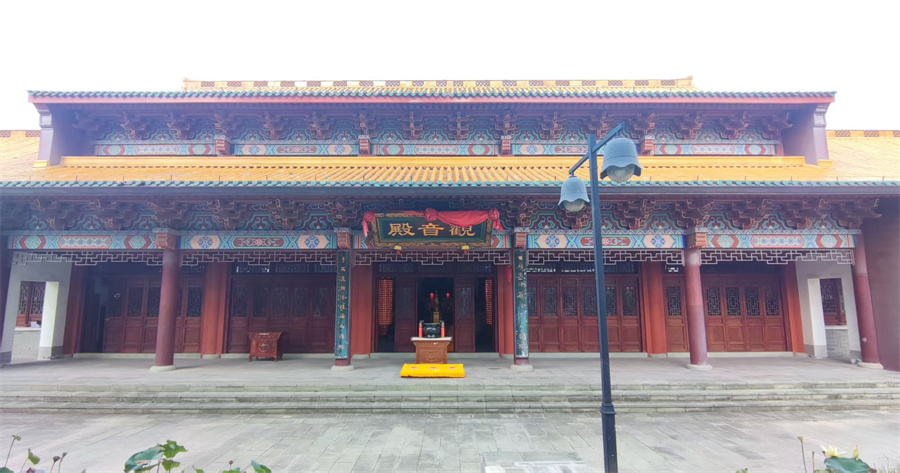 ������-������